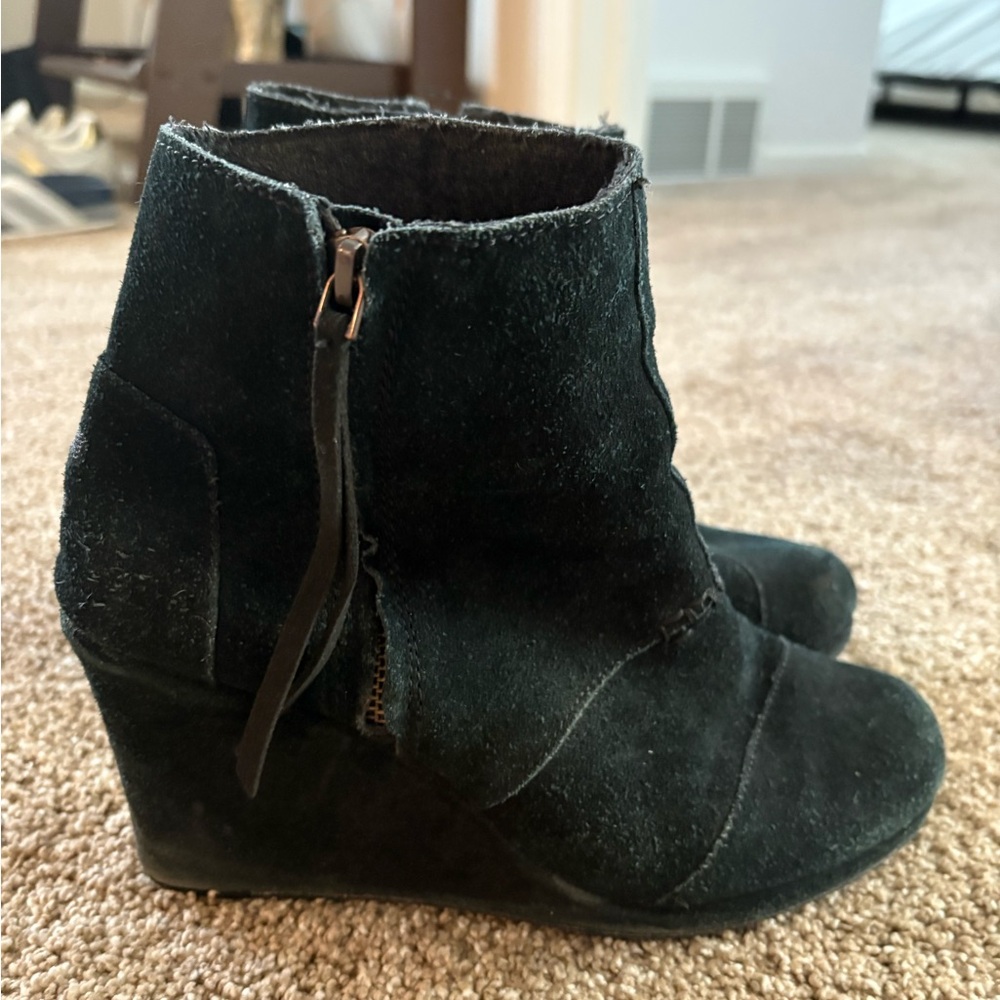 Toms Black Wedge Ankle Booties